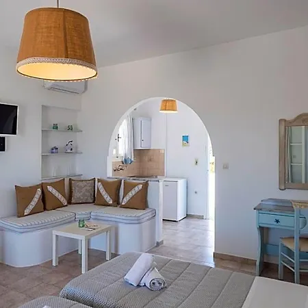 Eleana Hotel
