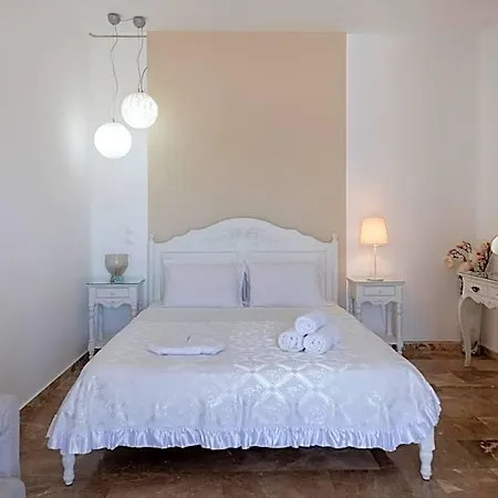 Hotel Eleana 4*
