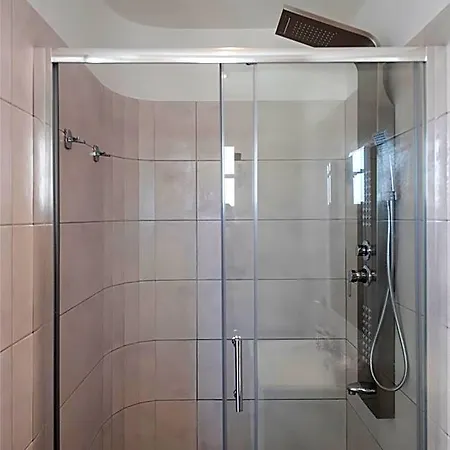 Hotel Eleana